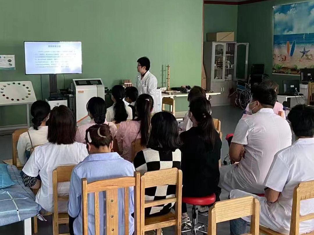 专家带教促发展丨记全国卫企协医院康复管理分会伍丽娟老师到玉林市福绵区第二人民医院带教指导！
