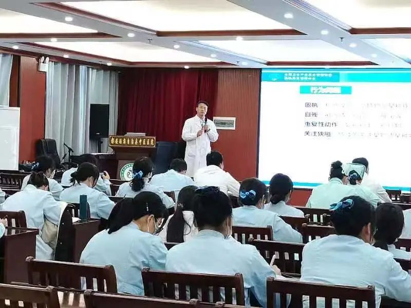 专家带教促发展 | 记全国卫企协医院康复管理分会带教专家刘勇老师到广西省河池市都安瑶族自治县中医医院带教指导！